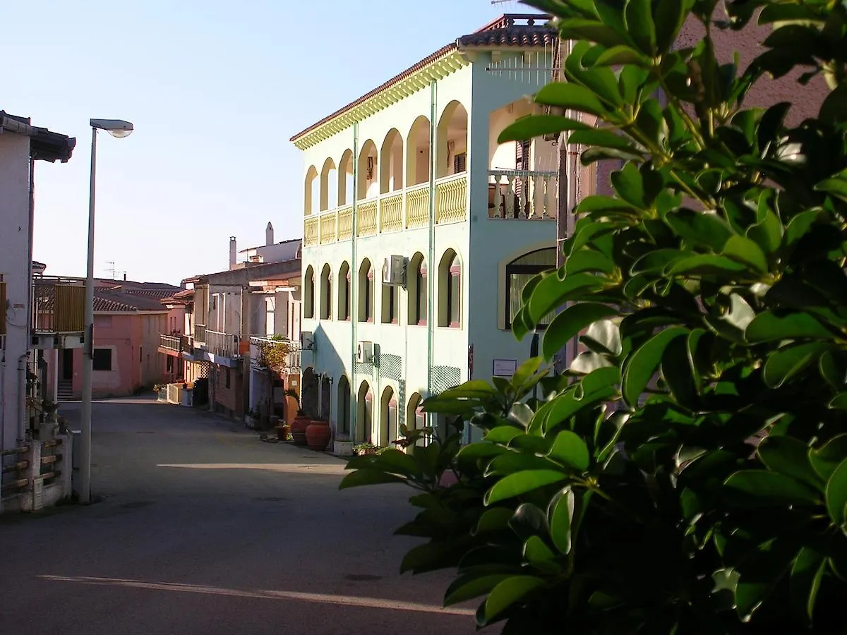 Hotel Smeraldo Affitta Camere Isola Rossa  Italia